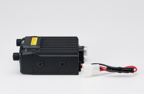 Radio mobile KT-7900C 25W à saut de fréquence, émetteur-récepteur radio bidirectionnelle bi-bande UV avec mise en réseau automatique